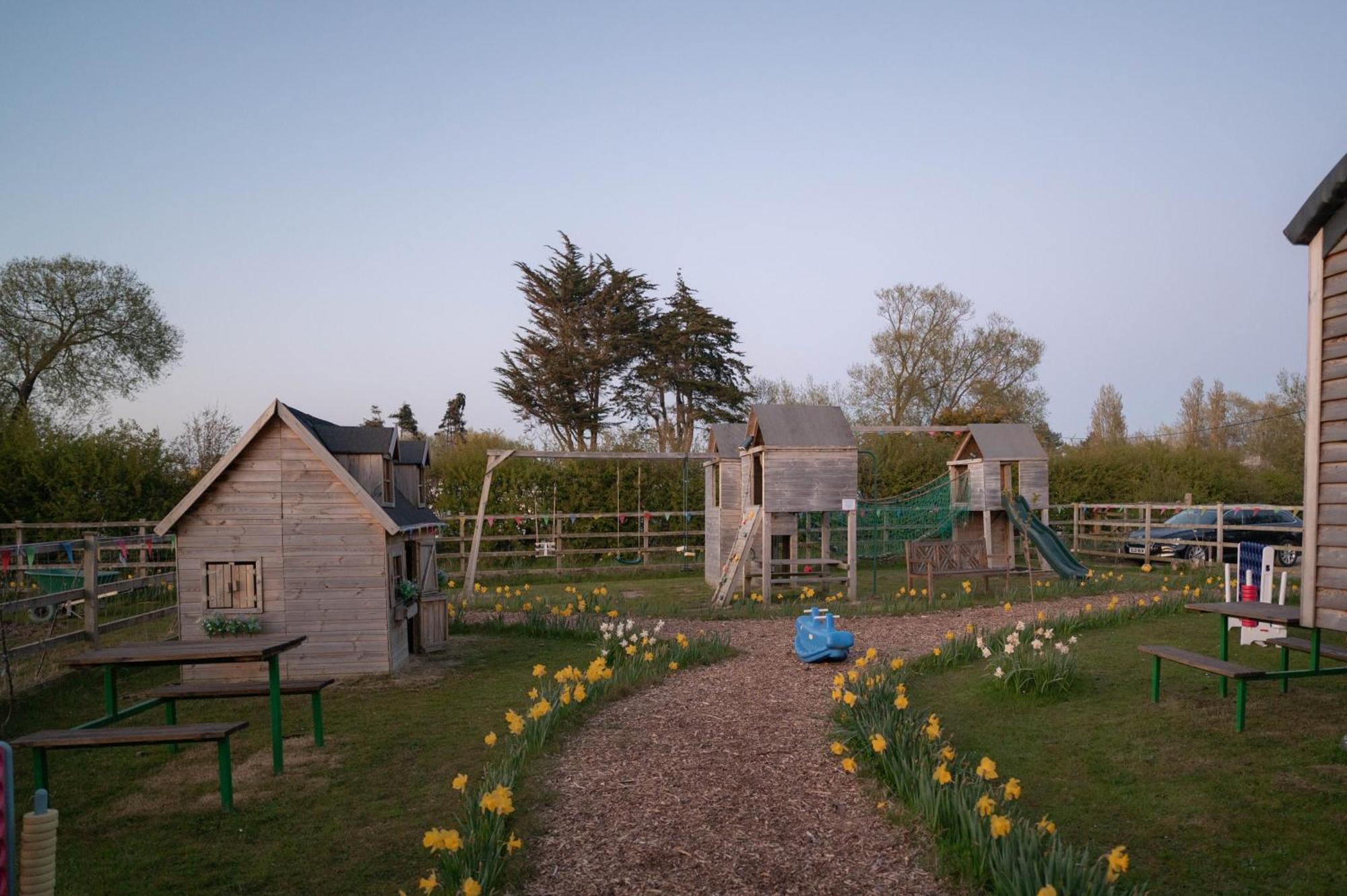 Barnacre - Eco-friendly Cosy