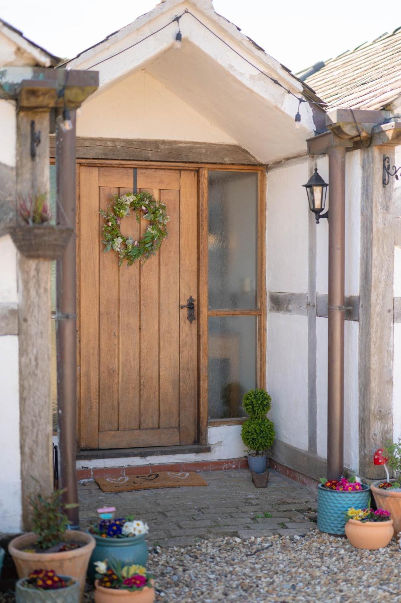 Barnacre - Eco-friendly Cosy Moreton (Merseyside)